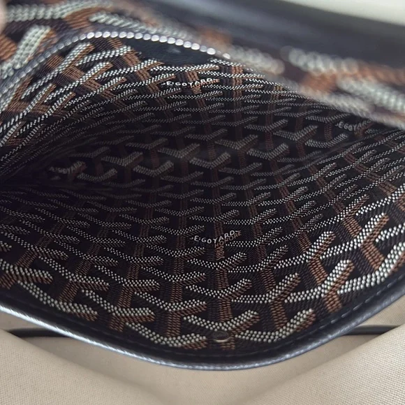 Goyard Black Artois PM Tote - Picture 7 of 13